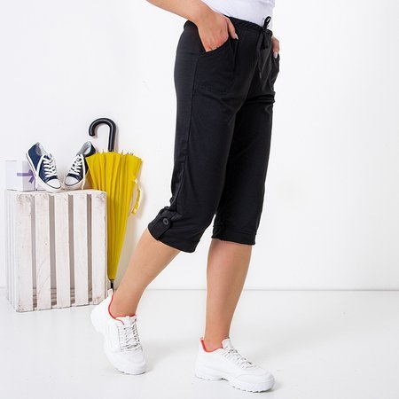 Black women's short pants with pockets - Clothing