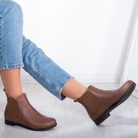 Brown Chelsea boots with flat heels Doratia - Footwear