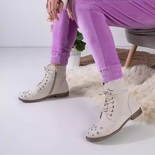 OUTLET Beige women's boots with embellishments Matildat - Footwear
