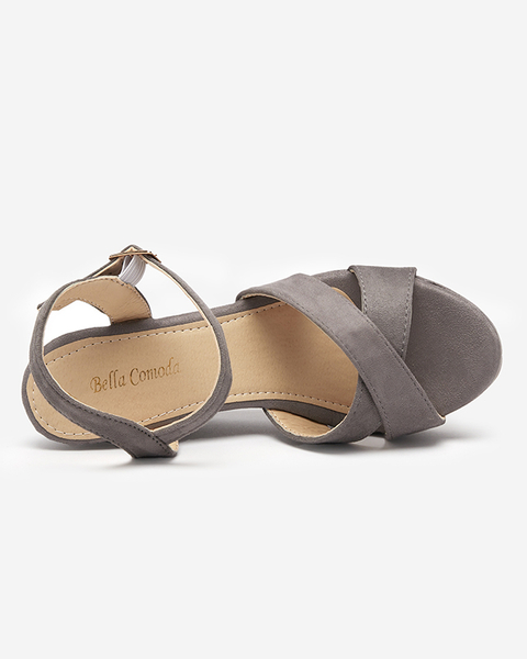 Gray women's sandals on the Deklis post - Footwear