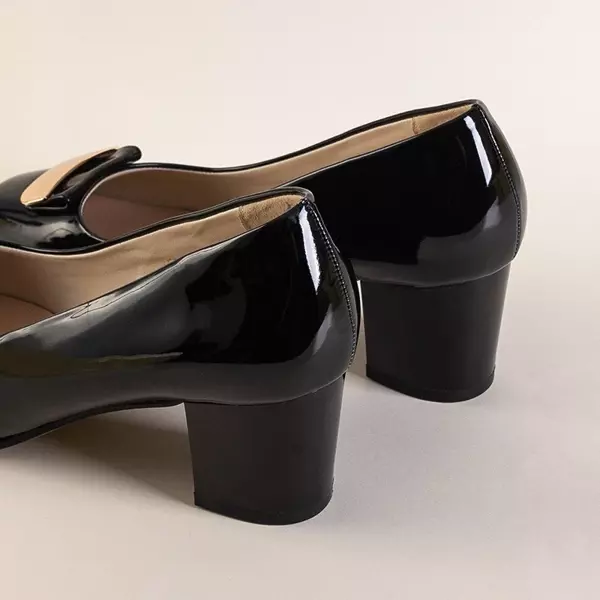 OUTLET Black patent pumps on the Loticina post - Footwear