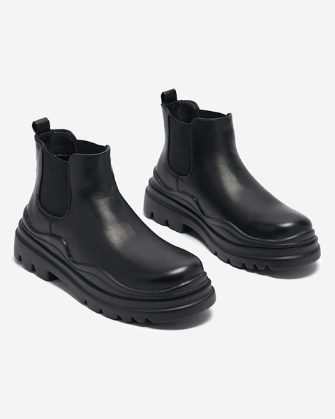OUTLET Women's black slip-on boots on a thicker sole Beja - Footwear
