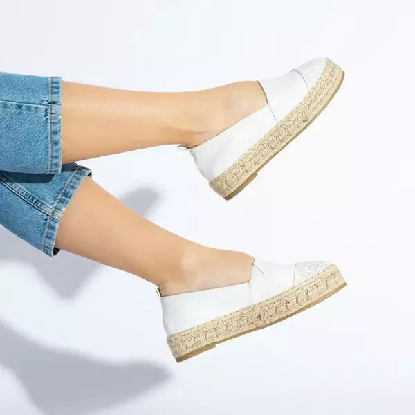 OUTLET Women's white espadrilles with Tinika decoration - Shoes