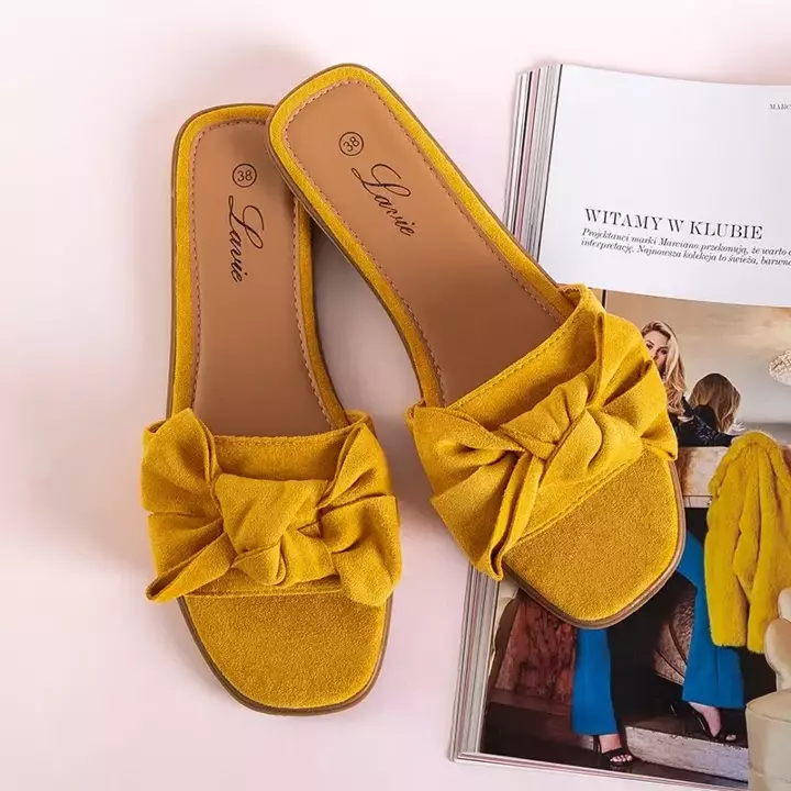OUTLET Yellow women's slippers with a Bonjour bow - Footwear