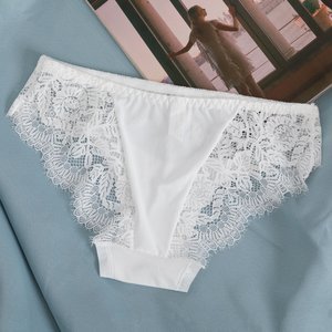 White women's lace panties - Underwear