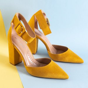 Women's mustard-colored pumps Adiess - Shoes