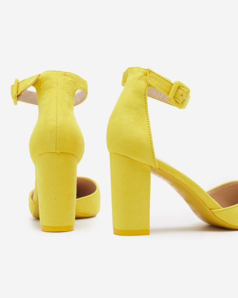 Yellow women's pumps on a post Reifini- Footwear